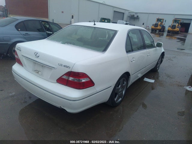 Lexus LS 430 2005 JTHBN36F855026488 Image 4