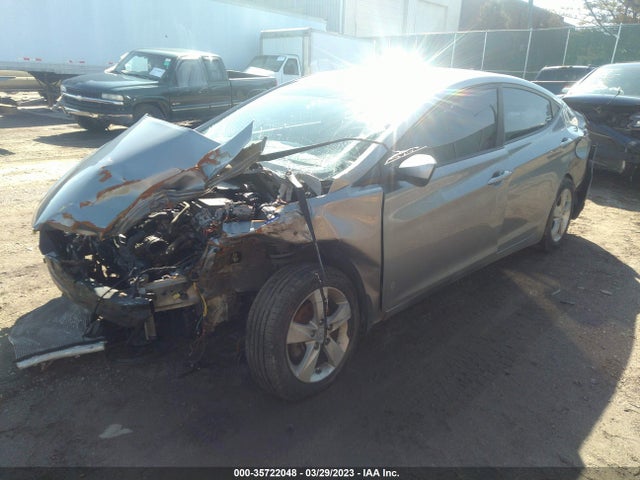 2013 HYUNDAI ELANTRA GLS VIN: KMHDH4AEXDU972713