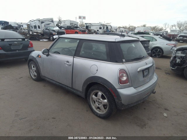 WMWSU3C54BT182001 Mini COOPER HARDTOP