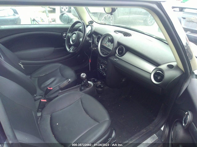 WMWSU3C54BT182001 Mini COOPER HARDTOP