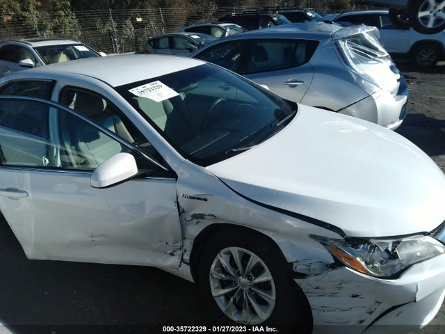 2017 Toyota Camry, VIN: 4T1BD1FKXHU205496