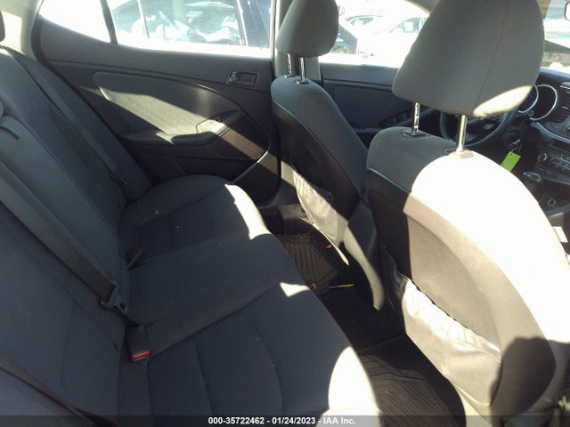 2015 Kia Optima, VIN: 5XXGM4A77FG439418