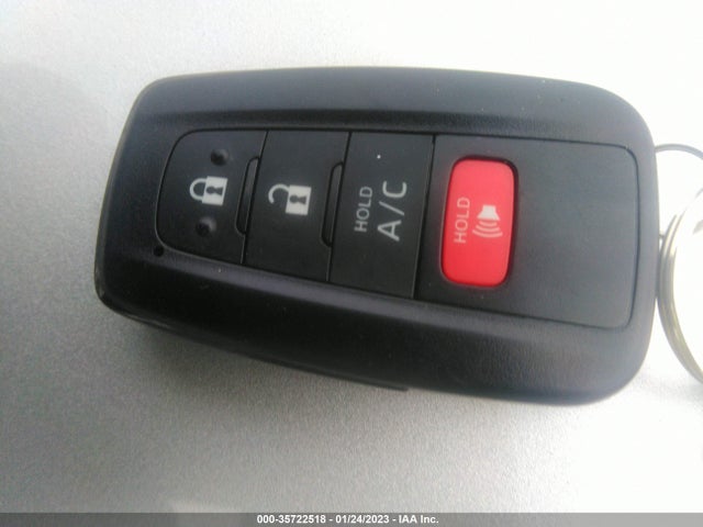 2022 Toyota Prius, VIN: JTDKAMFP2N3199088