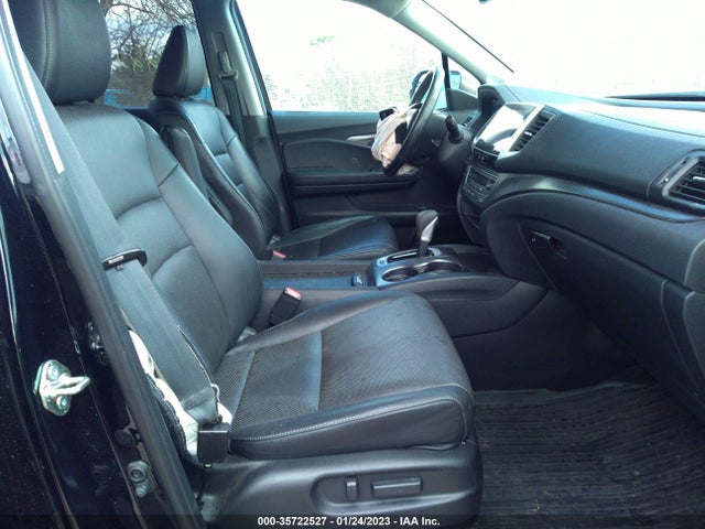 2018 Honda Ridgeline, VIN: 5FPYK3F66JB008740