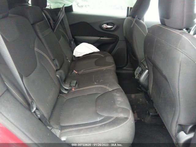 1C4PJMCB9FW785043 Jeep Cherokee Latitude