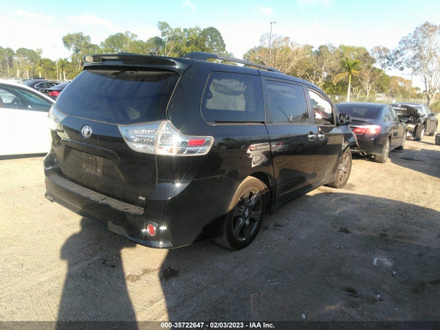 Toyota SIENNA SE 2017 5TDXZ3DC0HS885206 Image 4