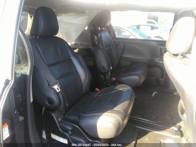 Toyota SIENNA SE 2017 5TDXZ3DC0HS885206 Image 8