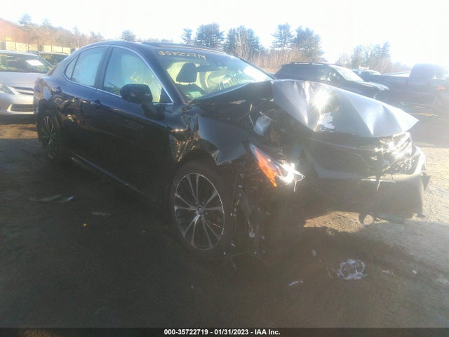 2018 4T1B11HK0JU135356 main image