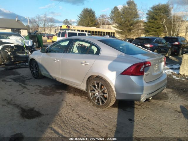 LYV402TM2JB160431 Volvo S60