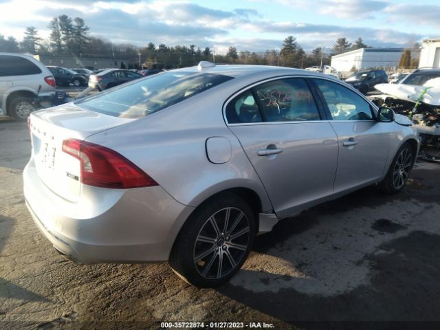 LYV402TM2JB160431 Volvo S60