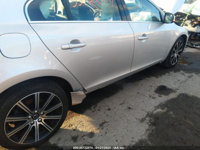 LYV402TM2JB160431 Volvo S60