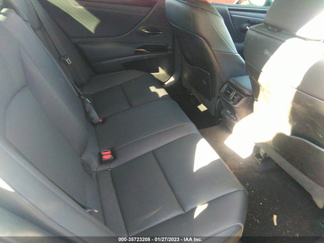 58ADA1C1XNU025906 Lexus Es Es 300h