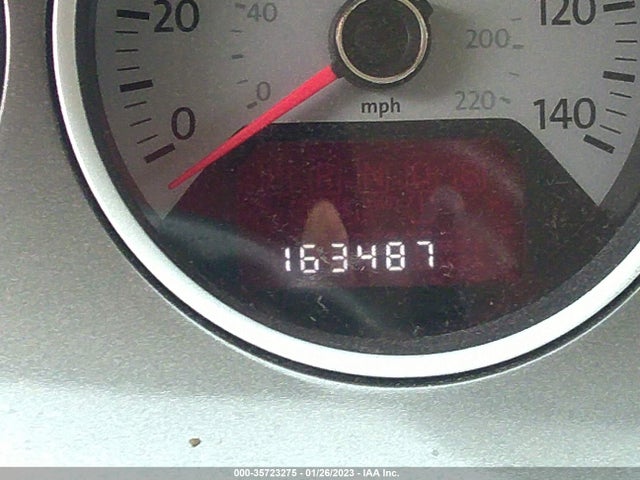 Volkswagen Routan 2010 2V4RW3D14AR294722 Image 8