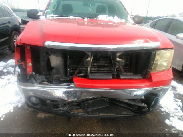 1GTEC14XX8Z262593 GMC SIERRA 1500