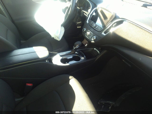 Chevrolet MALIBU LT 2021 1G1ZD5ST5MF026461 Image 5