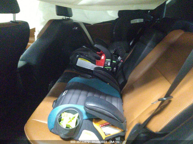2016 Toyota RAV4, VIN: JTMDJREV0GD005712
