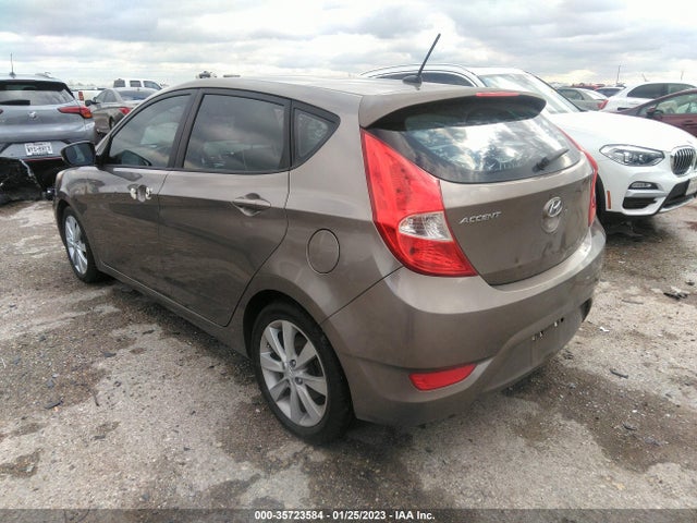2013 HYUNDAI ACCENT SE VIN: KMHCU5AEXDU073847