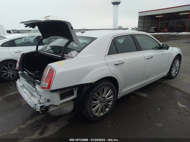 2C3CCAKG9EH194541 Chrysler 300 300c