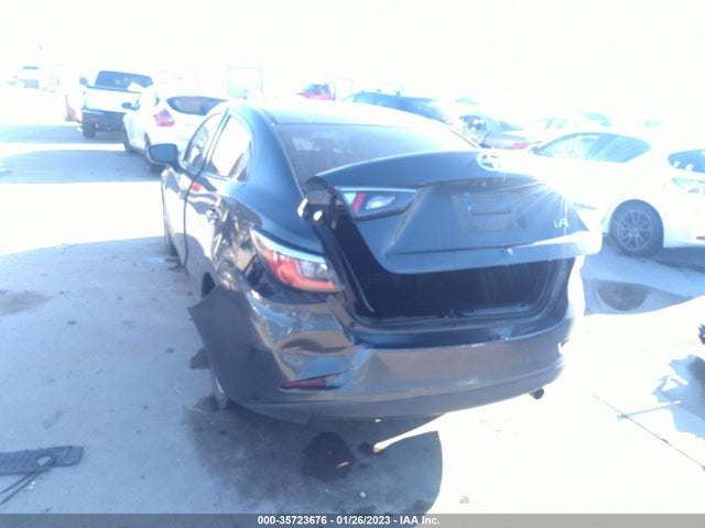 2016 SCION IA VIN: 3MYDLBZV9GY123347