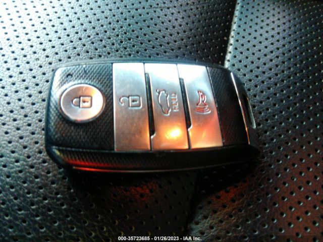 3KPFN5A31JE180177 KIA Forte5 Sx