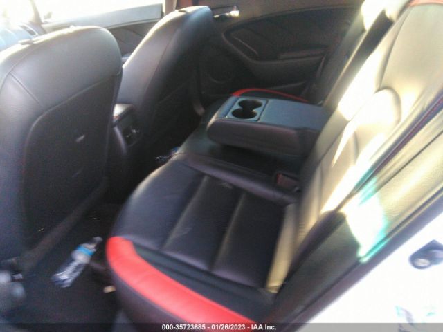 3KPFN5A31JE180177 KIA Forte5 Sx