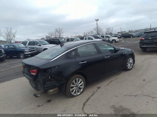 2018 Kia Optima, VIN: 5XXGT4L35JG263832