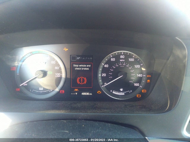 2016 Hyundai Sonata, VIN: KMHE34L11GA027376