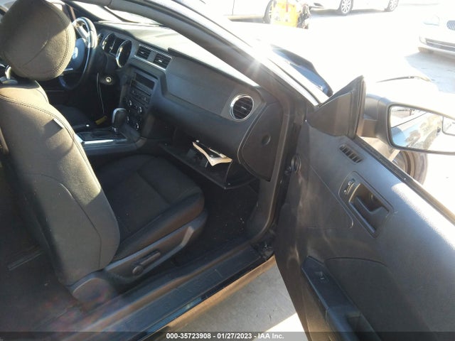 2013 FORD MUSTANG V6 VIN: 1ZVBP8EM2D5260212