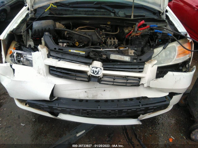 2010 DODGE GRAND CARAVAN SE VIN: 2D4RN4DE2AR205920