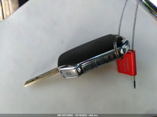 5XXG24J22MG029987 KIA K5 LX