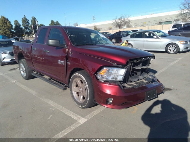 RAM 1500 Express 2018 1C6RR6FTXJS188704 главное изображение