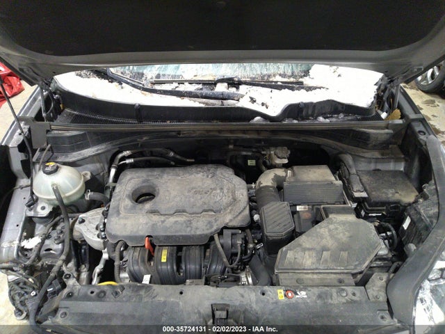 2018 KIA SPORTAGE LX VIN: KNDPMCAC8J7341779