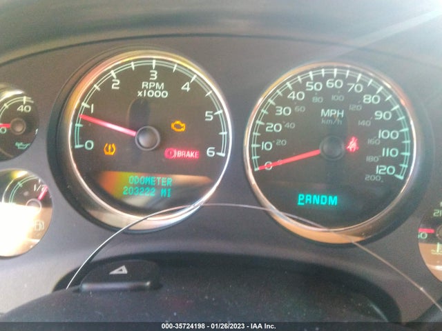 2008 GMC YUKON DENALI VIN: 1GKFK63848J131032
