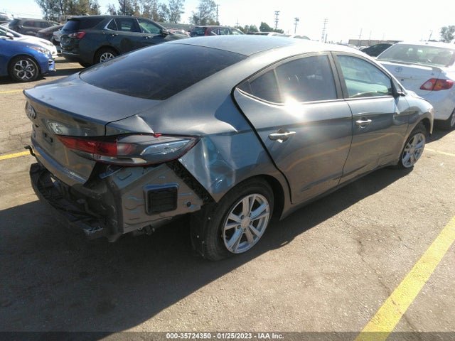 Hyundai ELANTRA SE 2018 KMHD74LFXJU453469 Image 4