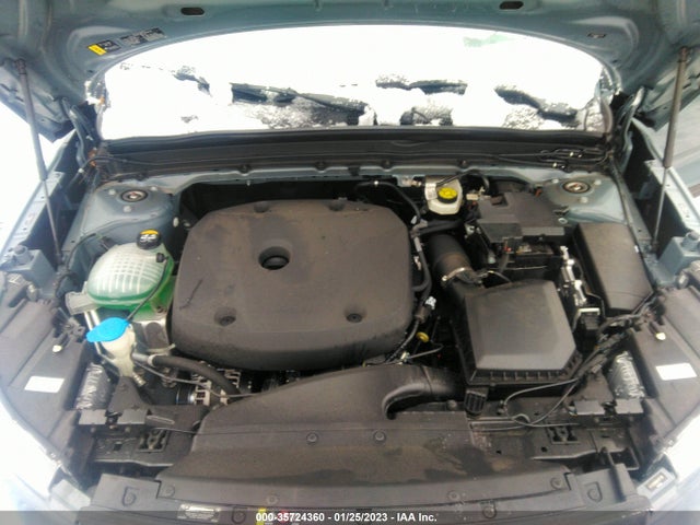 2021 Volvo XC40, VIN: YV4162UMXM2497206