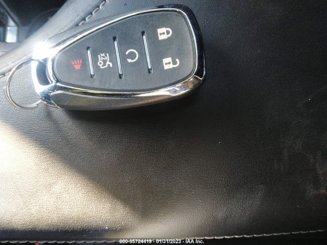 Chevrolet Camaro 2lt 2018 1G1FD1RS6J0128567 Image 3