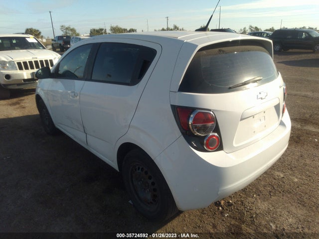 Chevrolet SONIC LS 2014 1G1JA6SH1E4140851 Image 3