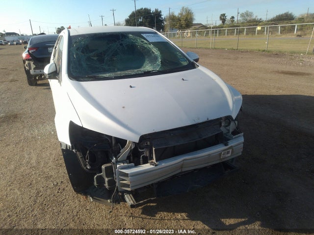 Chevrolet SONIC LS 2014 1G1JA6SH1E4140851 Image 6