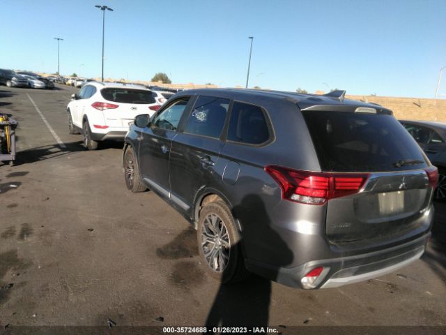 JA4AD2A36JJ004475 Mitsubishi Outlander Es