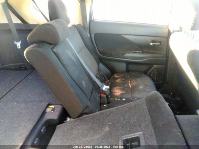 JA4AD2A36JJ004475 Mitsubishi Outlander Es