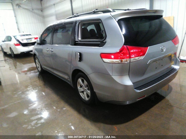 2012 TOYOTA SIENNA LE VIN: 5TDKK3DC8CS207312