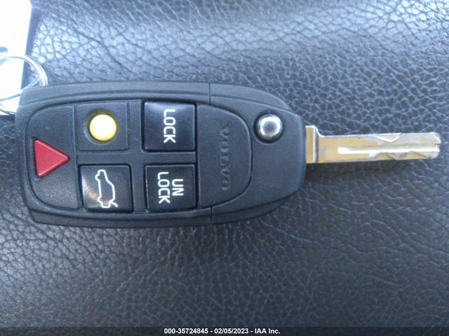 Volvo S60 2005 YV1RS592752432335 Image 3