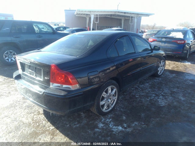 Volvo S60 2005 YV1RS592752432335 Image 5
