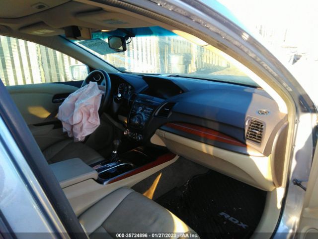 5J8TB4H55EL010979 Acura Rdx Tech Pkg