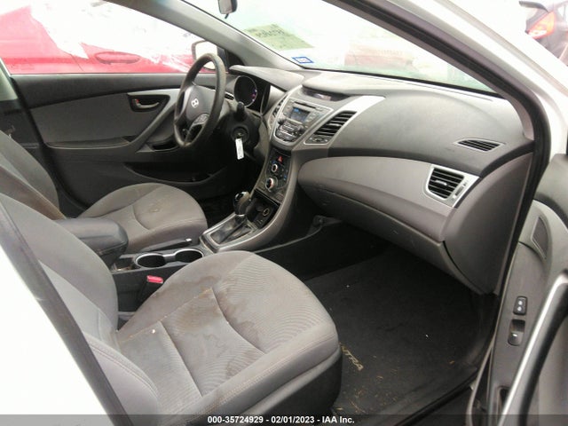 2016 Hyundai Elantra, VIN: 5NPDH4AE2GH765591