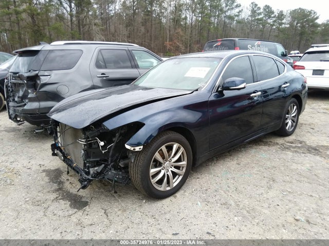 2017 Infiniti Q70, VIN: JN1BY1AP8HM741099