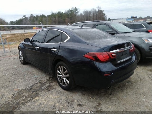 2017 Infiniti Q70, VIN: JN1BY1AP8HM741099