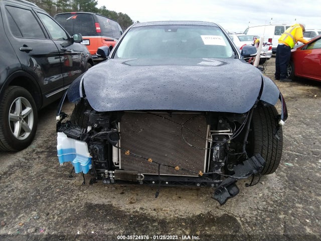 2017 Infiniti Q70, VIN: JN1BY1AP8HM741099