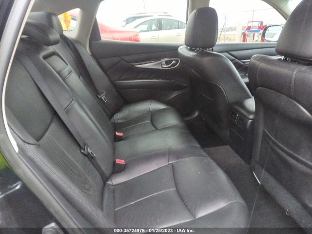 2017 Infiniti Q70, VIN: JN1BY1AP8HM741099