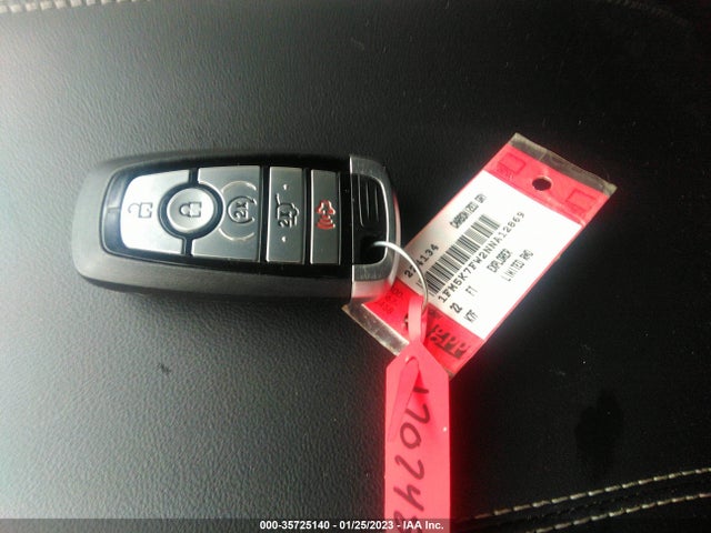 2022 Ford Explorer, VIN: 1FM5K7FW2NNA12869